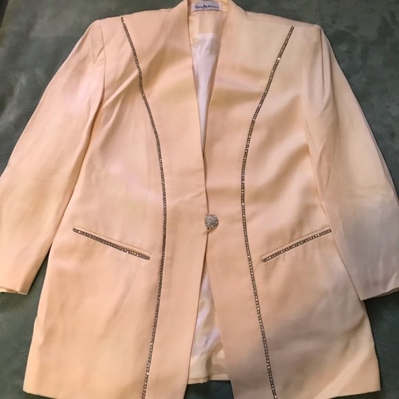 Jacket - Picture 1 of 2
